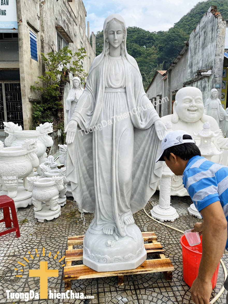 Tượng Đức Mẹ Ban Ơn bằng Đá (BO-01)