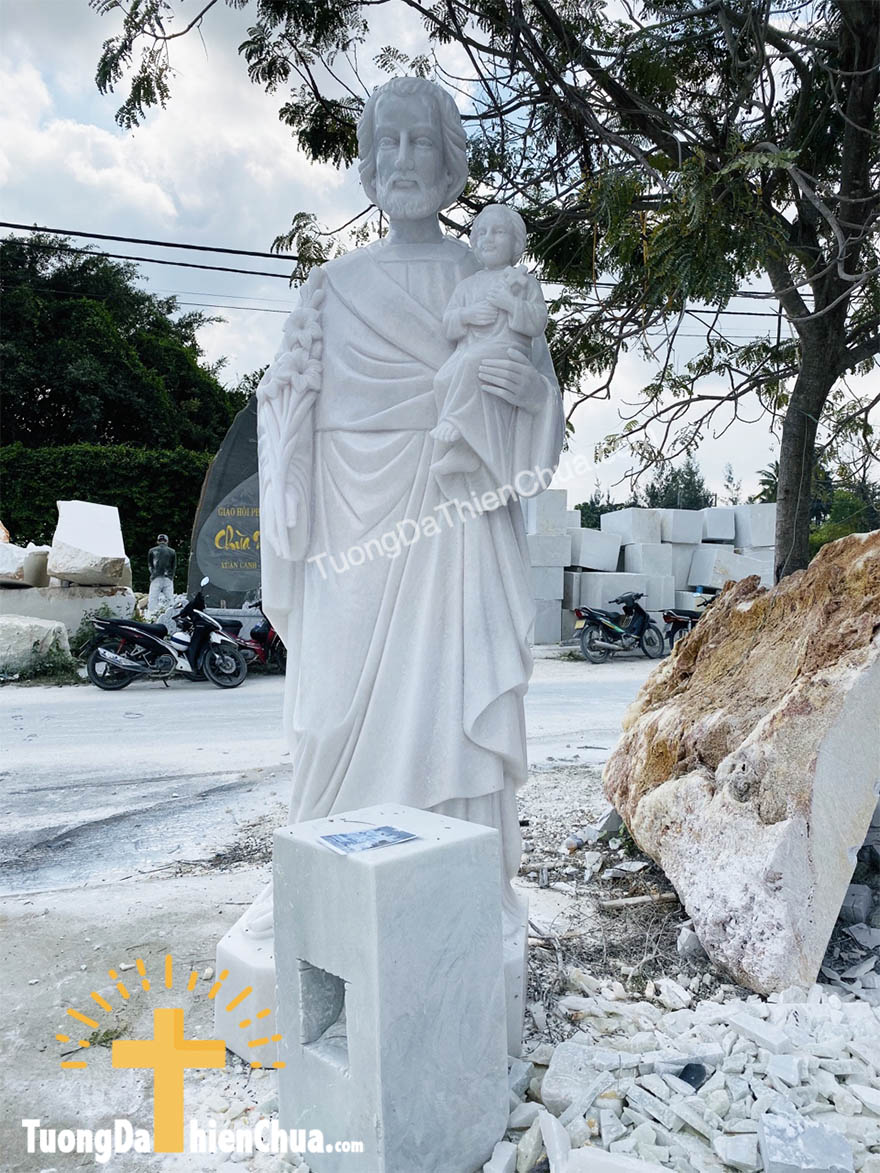 Tượng Thánh Giuse Bồng Chúa bằng Đá (Giuse-02)